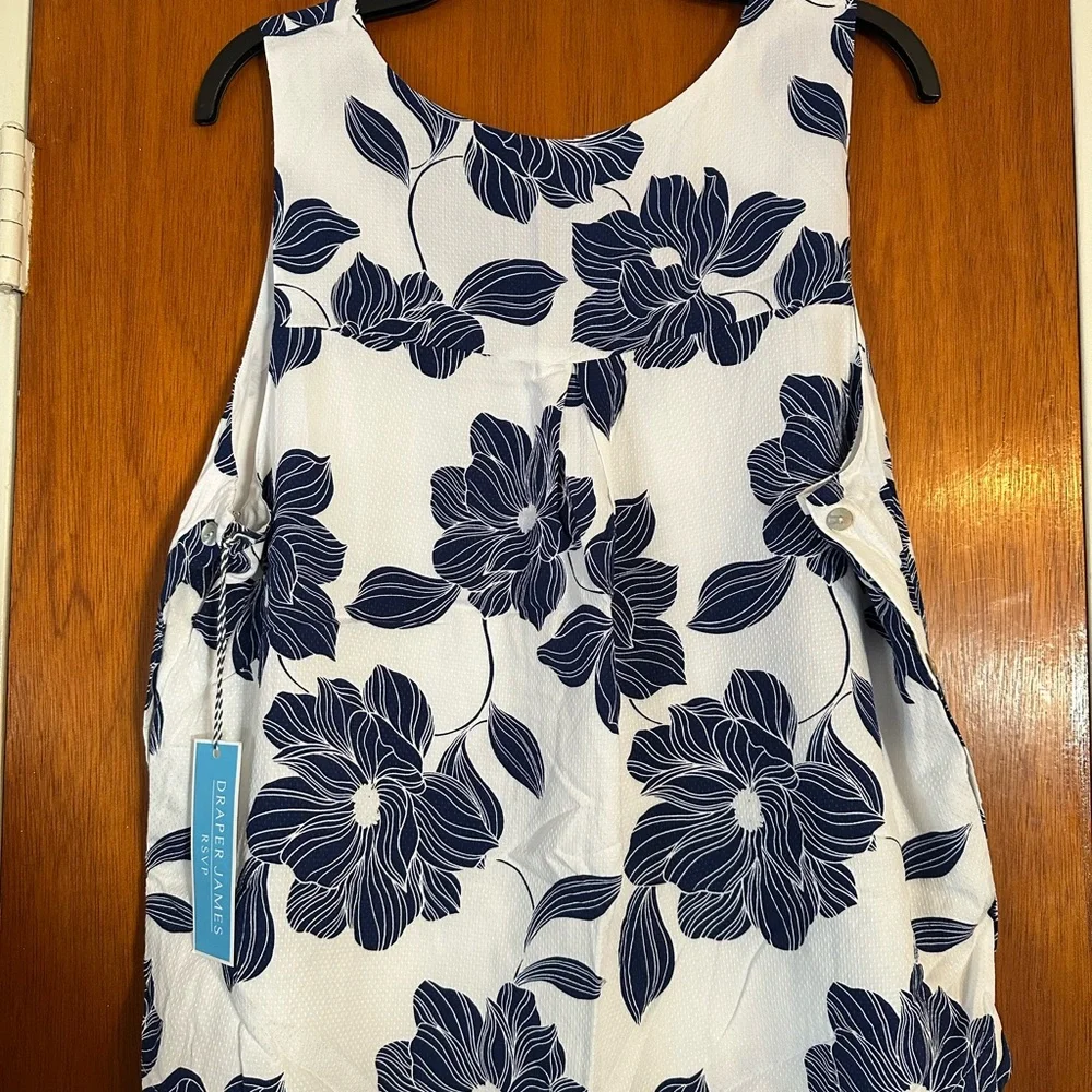 NWT Draper James Navy Floral Blouse - Picture 8 of 8